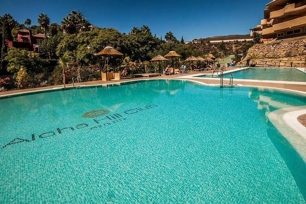 Stunning 2 Bedroom Apartment In Aloha Hill Club Marbella