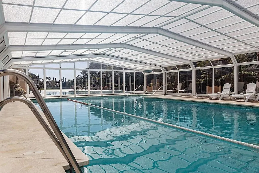 Stunning 2 Bedroom Apartment In Aloha Hill Club Marbella Spanien